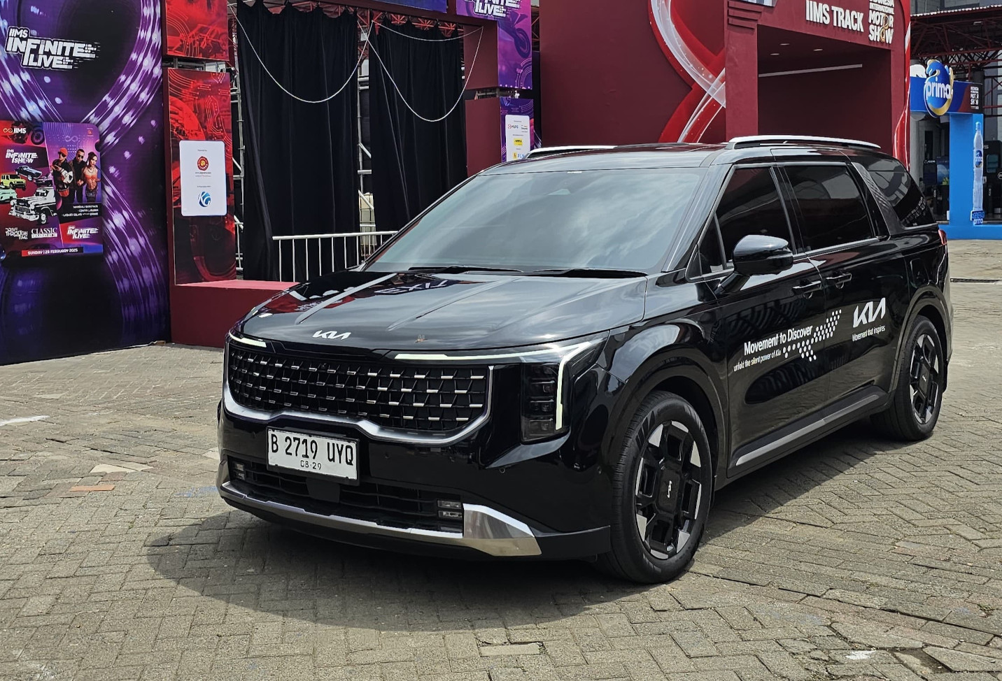 Daftar Harga Kia Carnival dan Kia Carens Pilihan MPV Modern di IIMS 2025 Daftar Harga Kia Carnival dan Kia Carens Pilihan MPV Modern di IIMS 2025