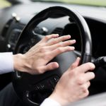 Tips Mengecek Kondisi Klakson Mobil Bermasalah dan Cara Mengatasinya - Tuwaga