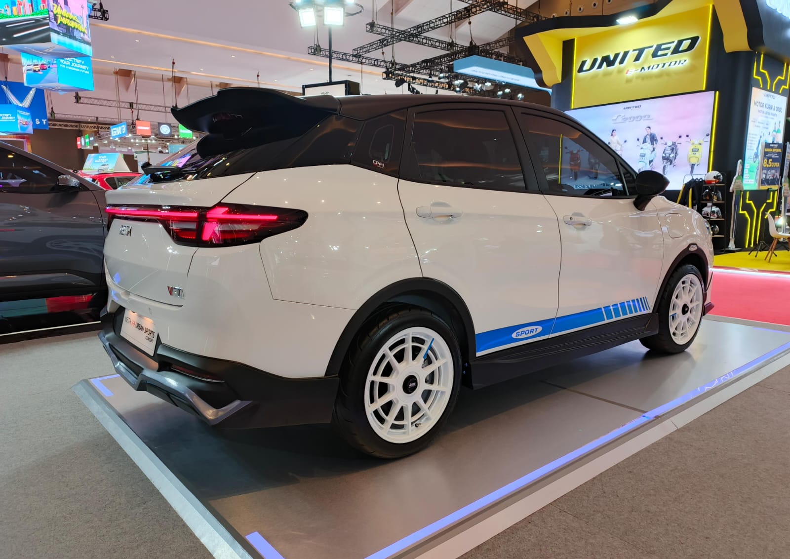 Neta V Modified Pengguna Neta V Bisa Modif Ala Neta V-II Urban Sports Concept, Segini ...