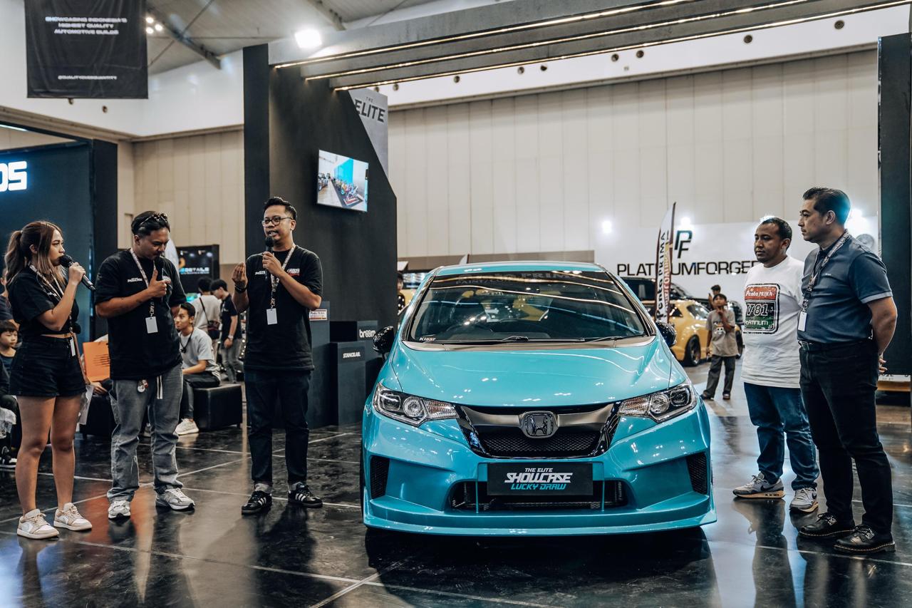 Kemeriahan The Elite Showcase 2025 Pajang Mobil dan Motor Modifikasi Terseleksi The Elite Showcase 2025 menyuguhkan beragam aktivitas seru