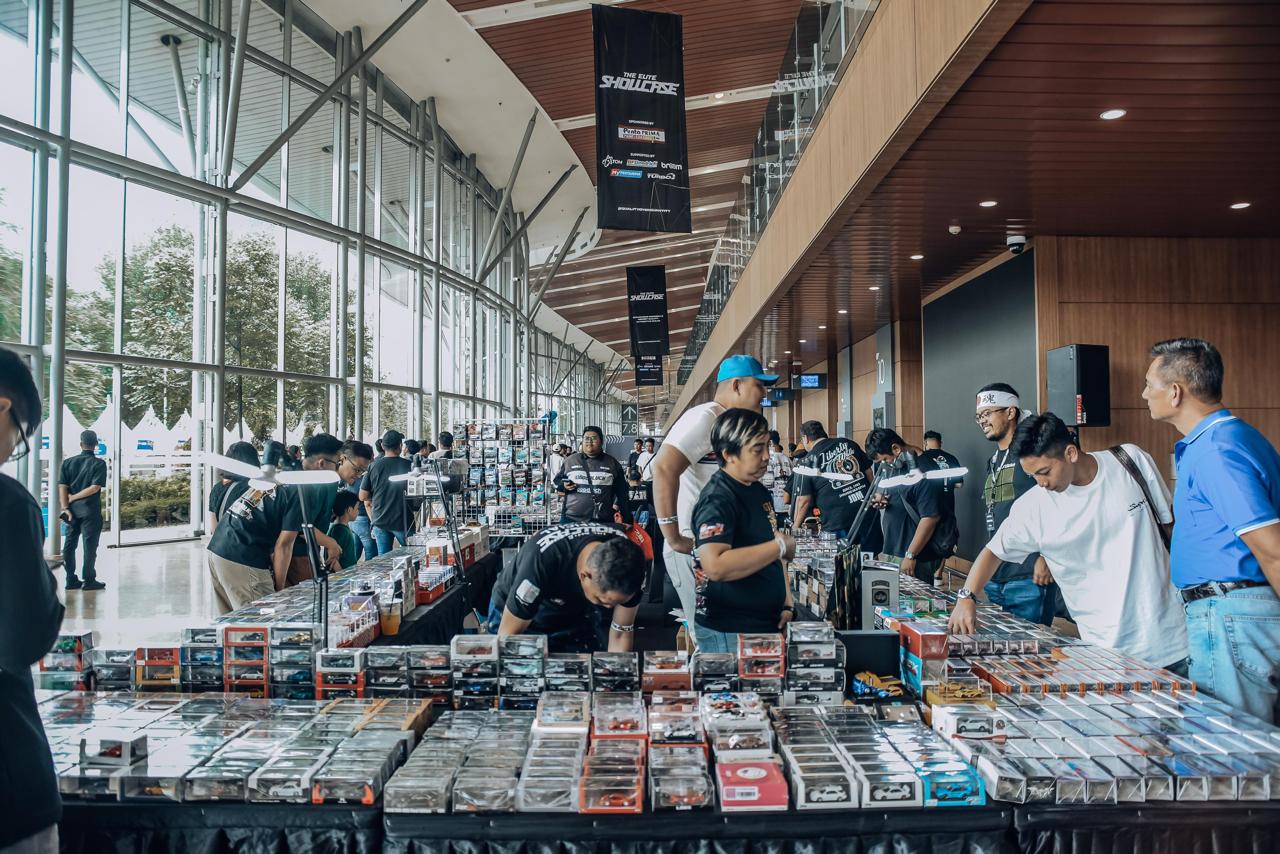 Kemeriahan The Elite Showcase 2025 Pajang Mobil dan Motor Modifikasi Terseleksi Wadah seru berkumpulnya pecinta Diecast