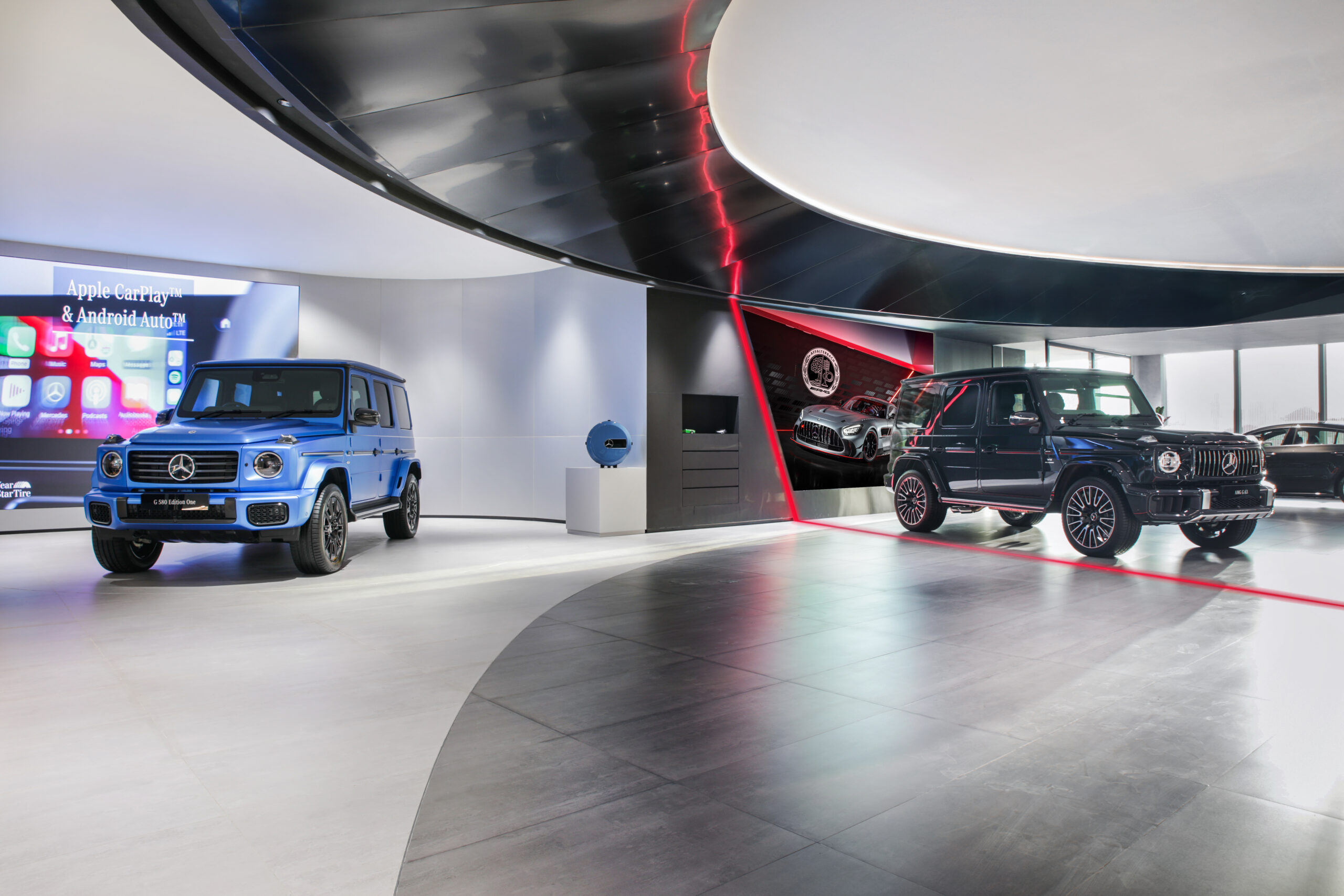 G Class G 580 Edition One di G Class Space dan Mercedes AMG G 63 di AMG Zone di World Beyond scaled