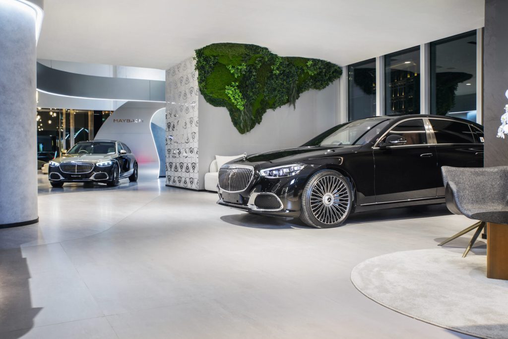 Fasilitas Mercedes-Benz World Beyond Jakarta Jadi Butik Premium Pertama di Asia Tenggara