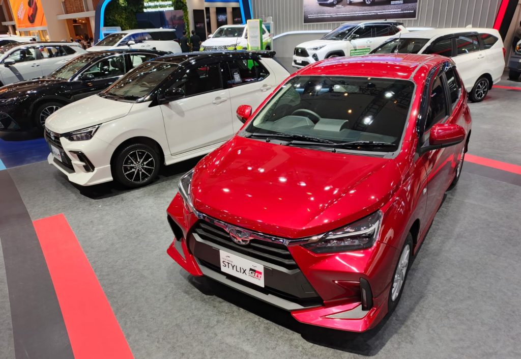 SPK Mobil Cina vs Jepang