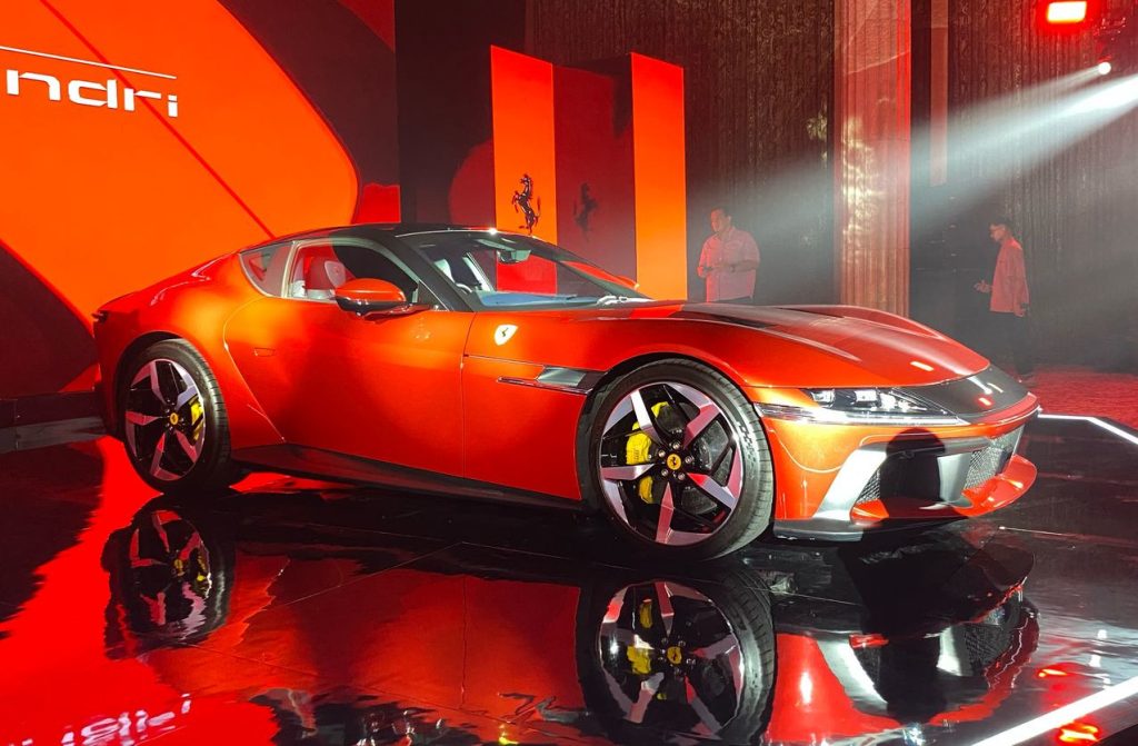 Spesifikasi Ferrari 12Cilindri