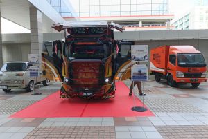 Mitsubishi Fuso Canter FE SHDX