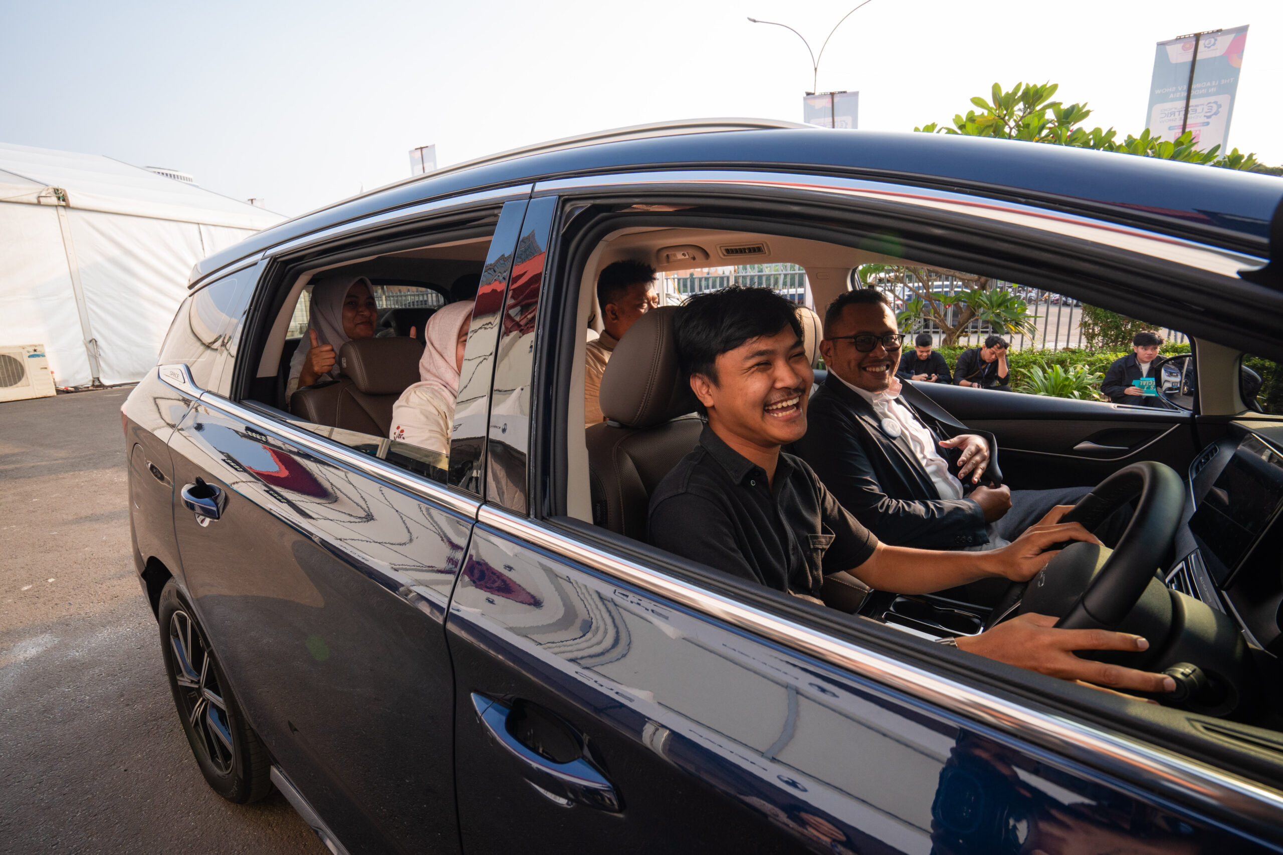 BYD DENZA PEVS 2025 12 scaled