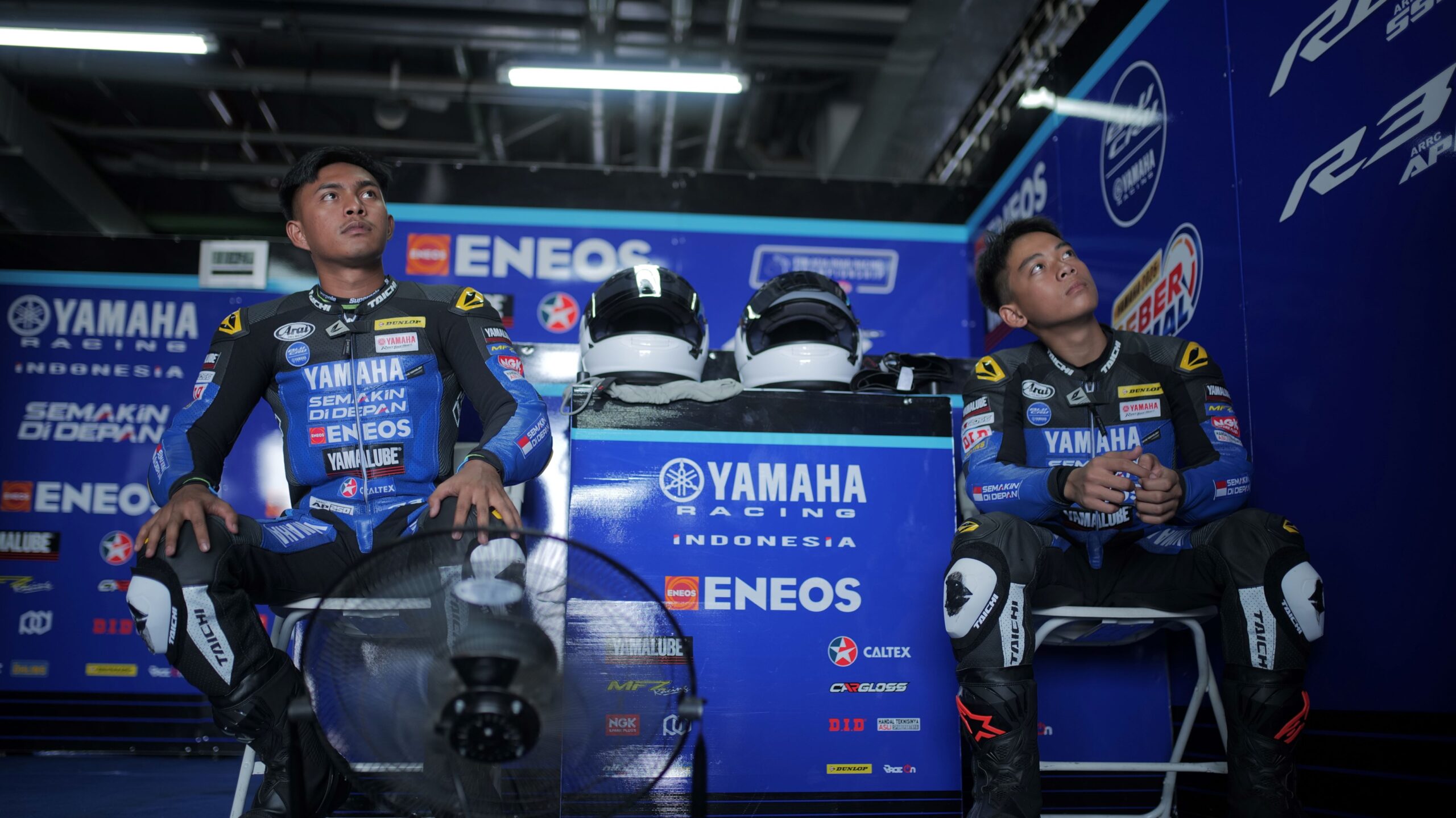 Candra Hermawan dan Fadil Al Gassani di sirkuit Buriram 2025 scaled