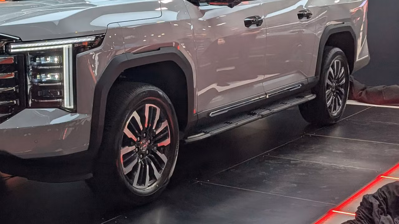 Ground clereance MG U9 mencapai 220 mm