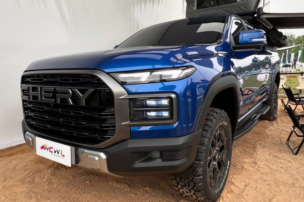 Auto Shanghai 2025 : 8 Hal Chery HIMLA Tampil Beda dengan Teknologi AI dan Desain Futuristik Chery KP11 jadi cikal bakal pengembangan Chery HIMLA