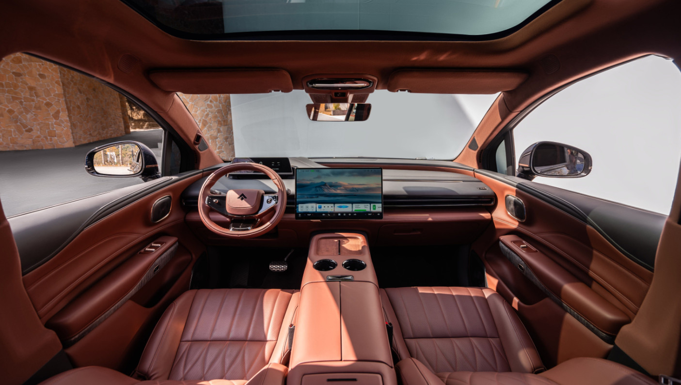 Kabin GAC Hyptec HL lega dan mewah