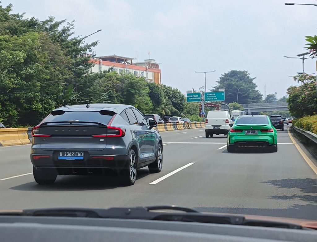 Memahami Beragam Garis Marka Jalan