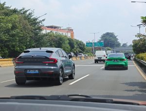 Memahami Beragam Garis Marka Jalan, Jangan Melanggar!