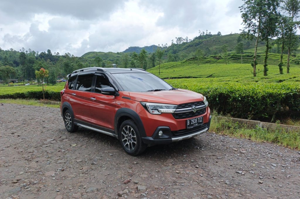 Kelebihan Meminang Suzuki XL7 Bekas