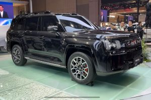 Auto Shanghai 2025 : Lihat Langsung SUV 3 Baris Chery Tiggo 9L Bisa Jalan Kepiting