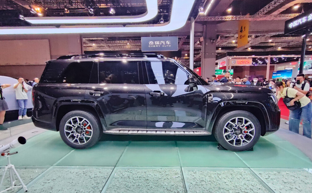 Auto Shanghai 2025 : Lihat Langsung SUV 3 Baris Chery Tiggo 9L Bisa Jalan Kepiting tiggo 9L eksterior 3