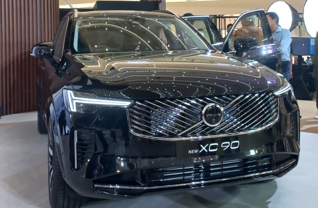 Harga Volvo XC90 Facelift Rp 2,75 Miliar