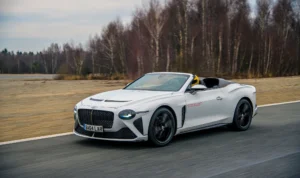 Bentley Mulliner Bacalar mobil termahal di dunia -moladin