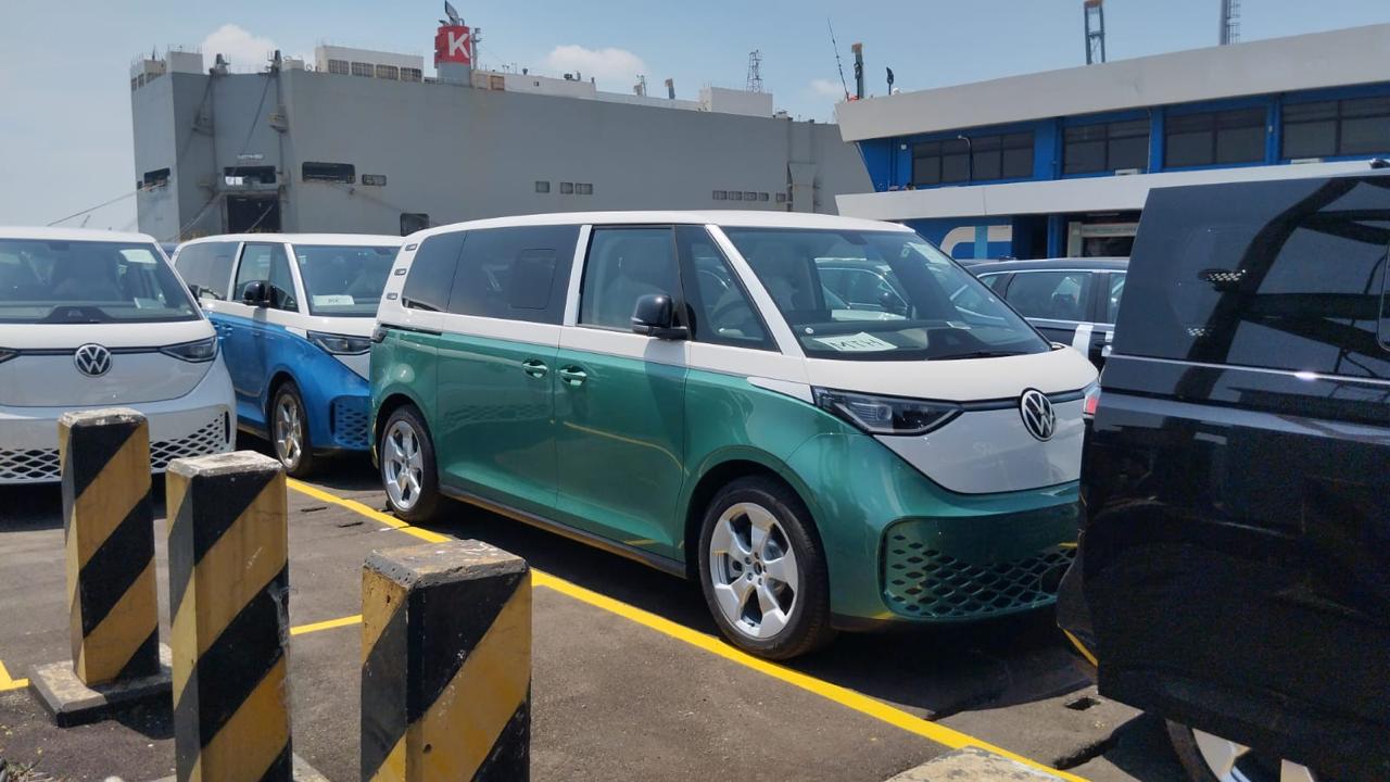 ID. BUZZ Sampai di Indonesia dan siap dikirim ke konsumen 3