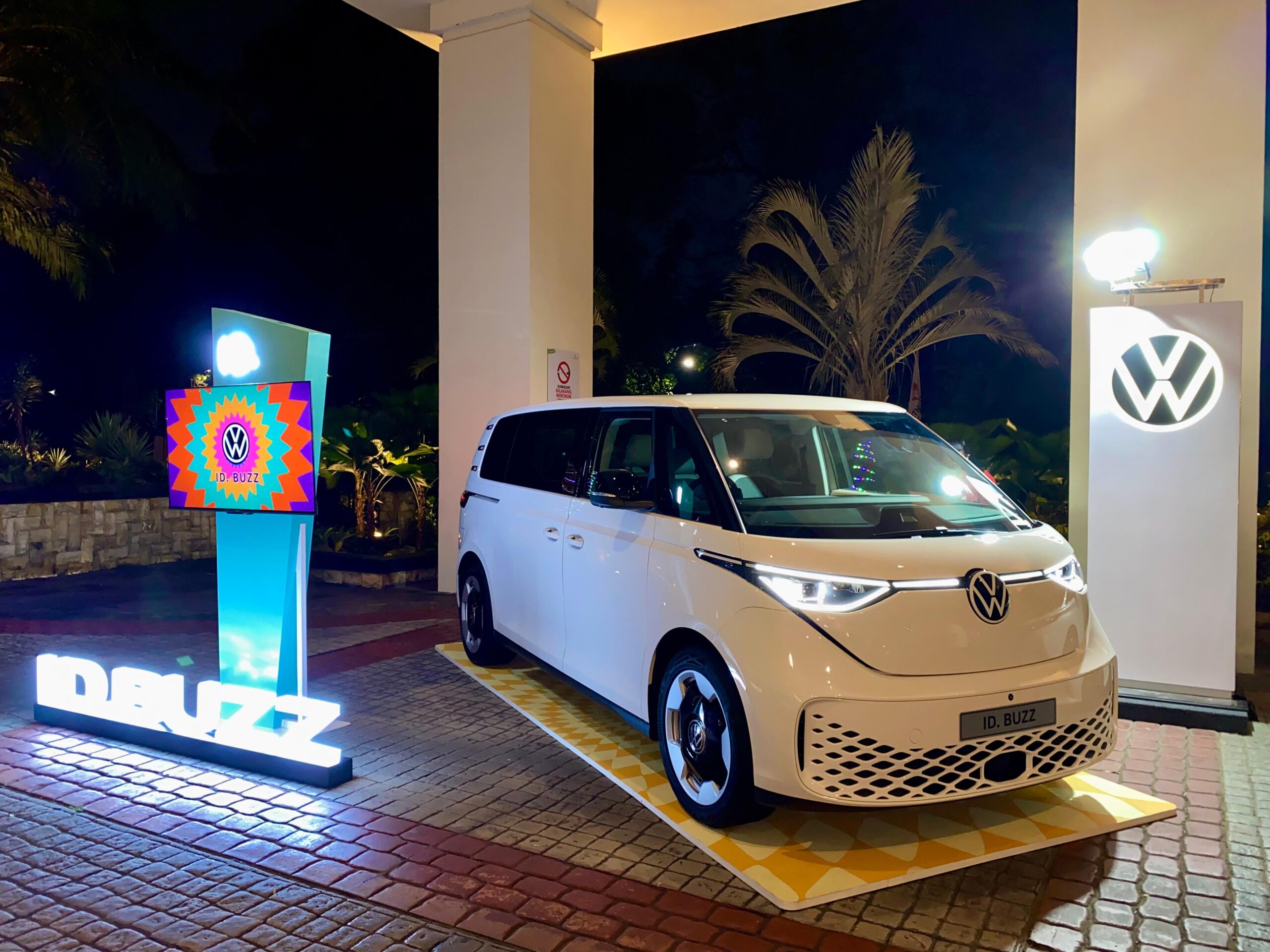 Volkswagen Indonesia Turut Mendukung Event Java Jazz 2025 ID. BUZZ di Gala Dinner Java Jazz Festival 2025 scaled