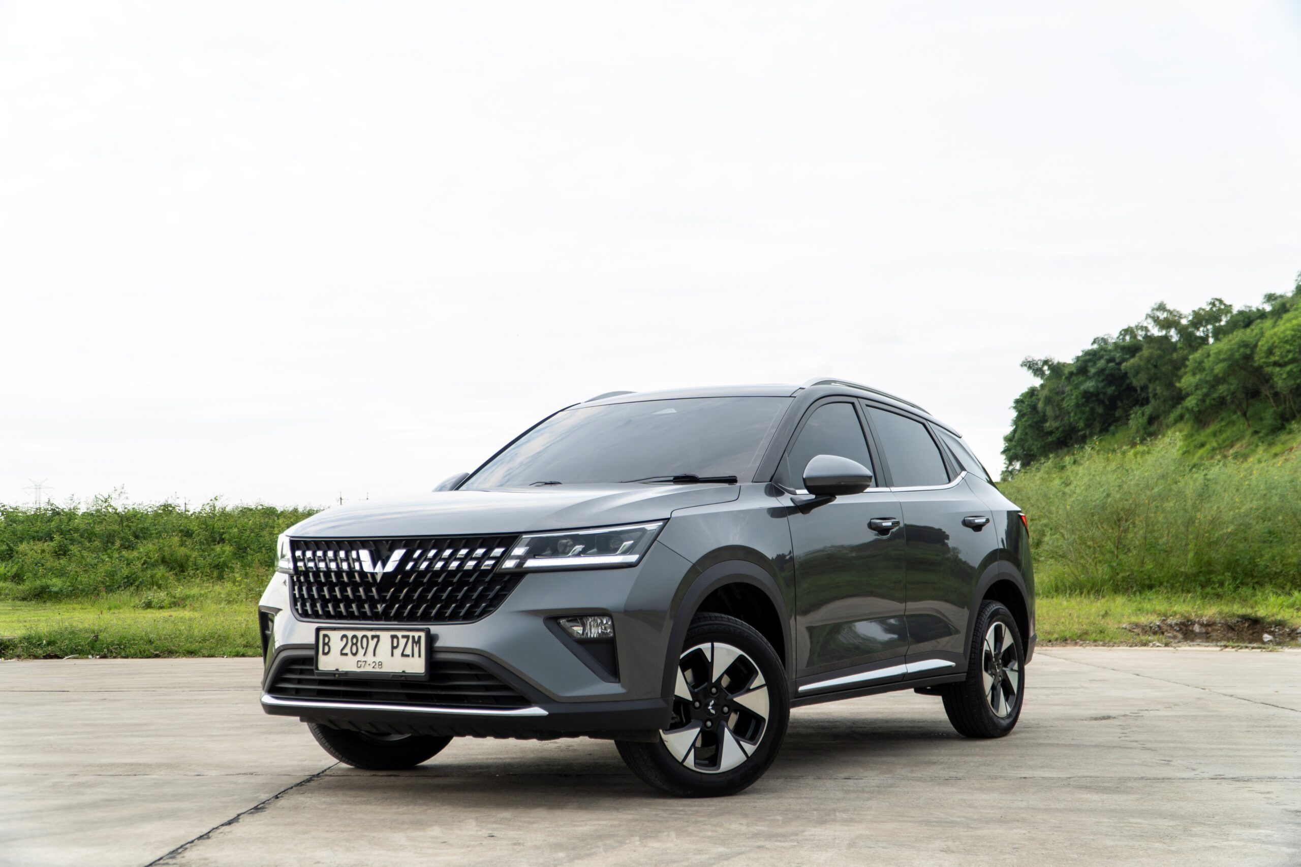 Setiap pembelian lini SUV Wuling sudah disertai dengan jaminan nilai jual kembali hingga 70 pada tahun ketiga kepemilikan scaled