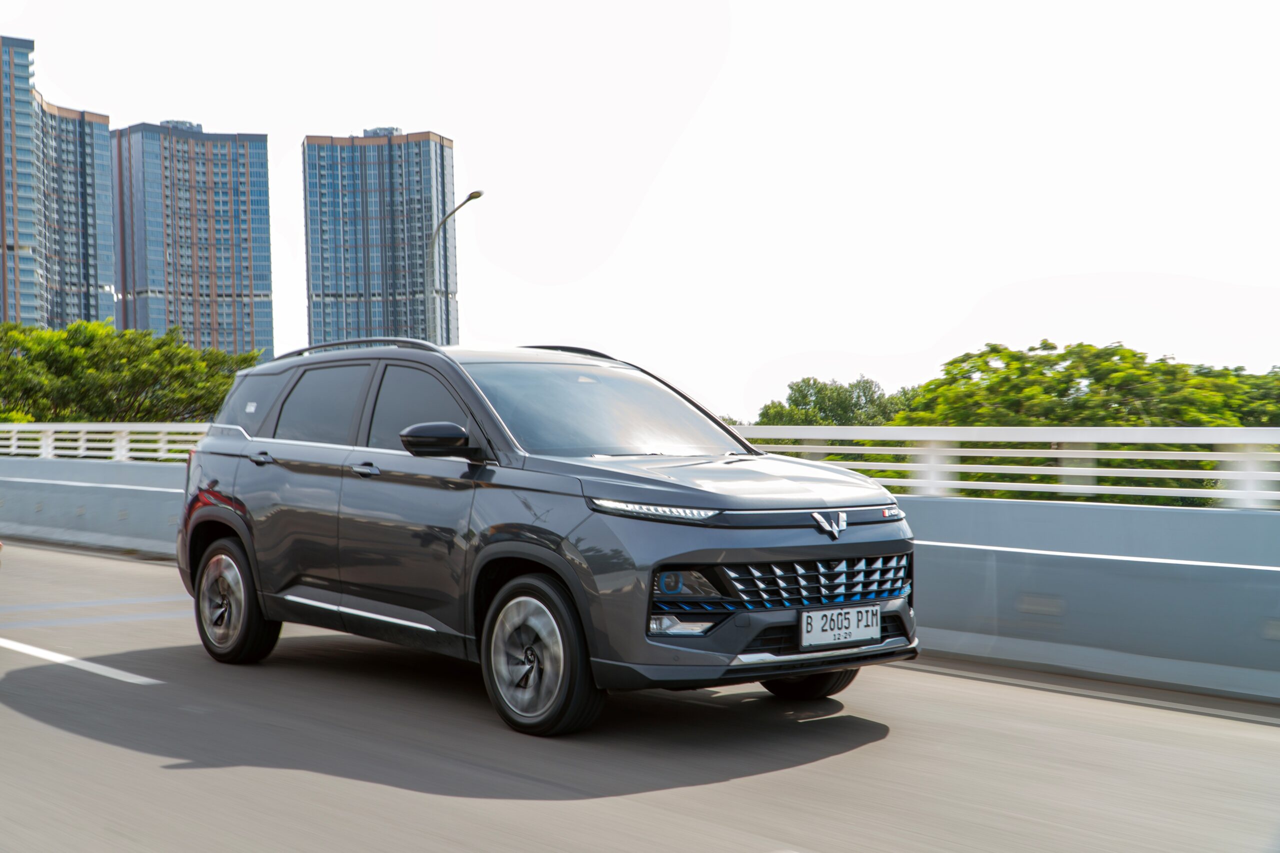 Wuling juga menyediakan garansi seumur hidup untuk tiga komponen utama hybrid untuk model HEV nya yaitu Almaz Hybrid scaled