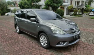 nissan grand livina 2015 alternatif mobil baru murah di bawah 100 juta - moladin