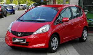 honda jazz mobil kecil untuk 4 orang - moladin