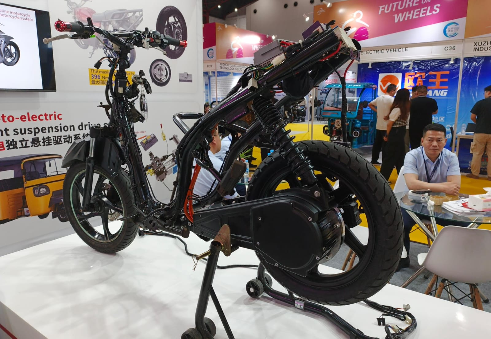 motor mobil listrik pevs2025 3