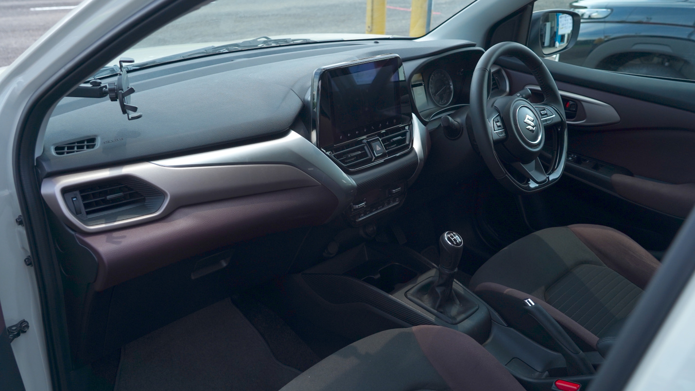 8 Hal di Kabin Suzuki Fronx yang Perlu diketahui Sebelum Beli prediksi harga suzuki fronx 3