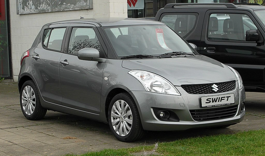 Harga Suzuki Swift Bekas Mulai 70 Jutaan, Ini Pilihan Tahun dan Tipenya suzuki swift mobil kecil untuk 4 orang - moladin