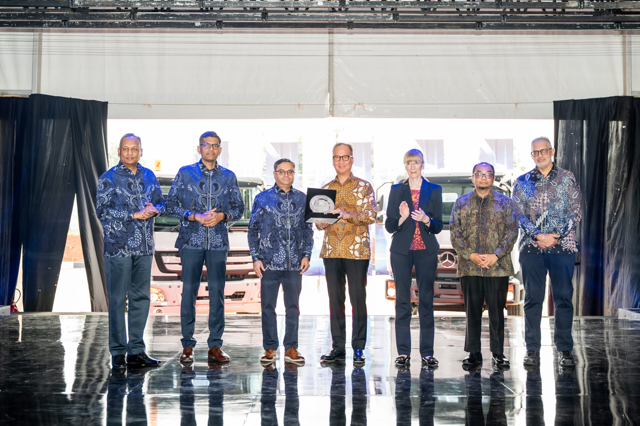 Foto Inauguration Ceremony Bersama Kementerian Perindustrian 1 scaled