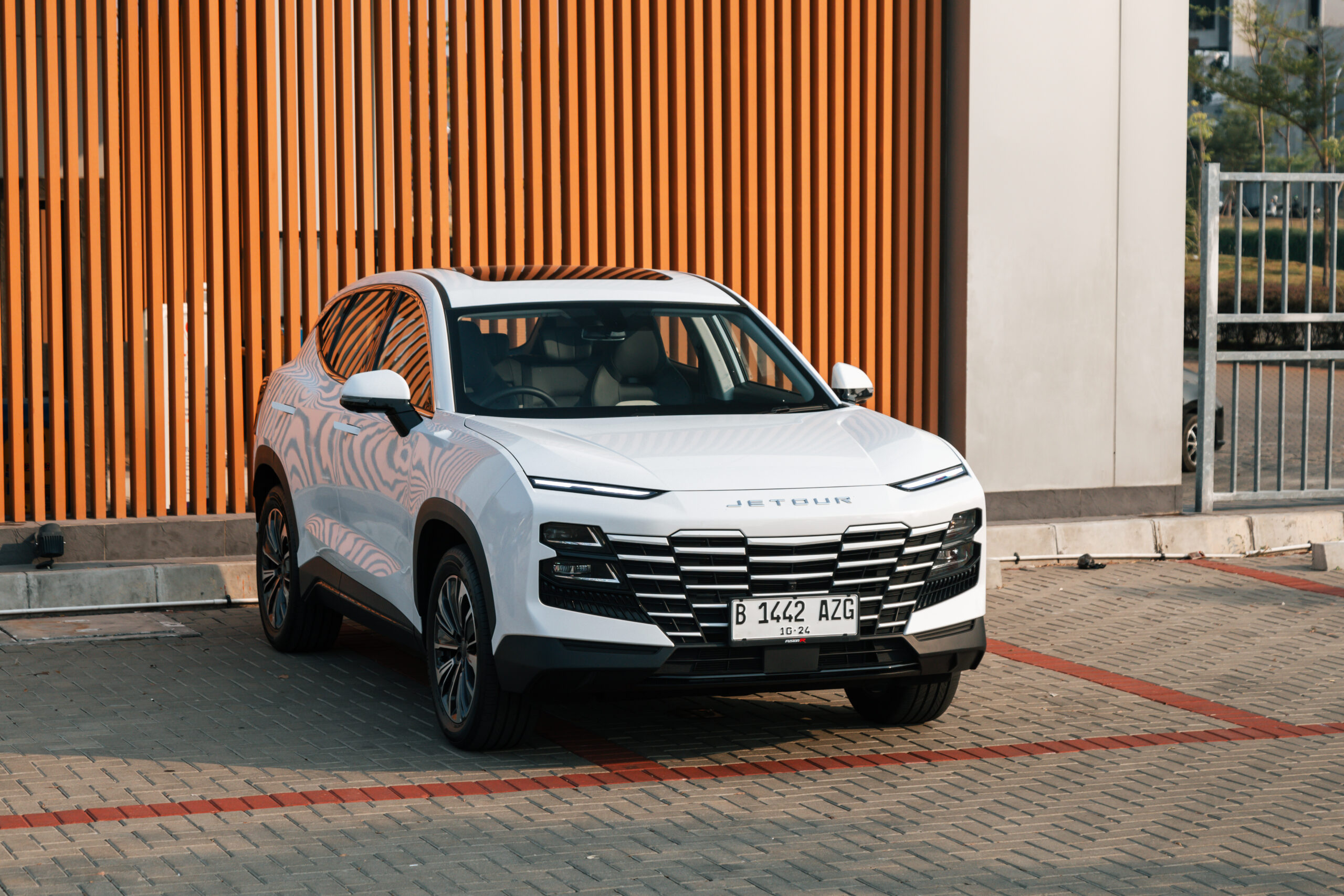 Kemudahan Memiliki JETOUR DASHING dan X70 Plus Lewat Program Manfaat Terbaru JETOUR DASHING White 1 scaled