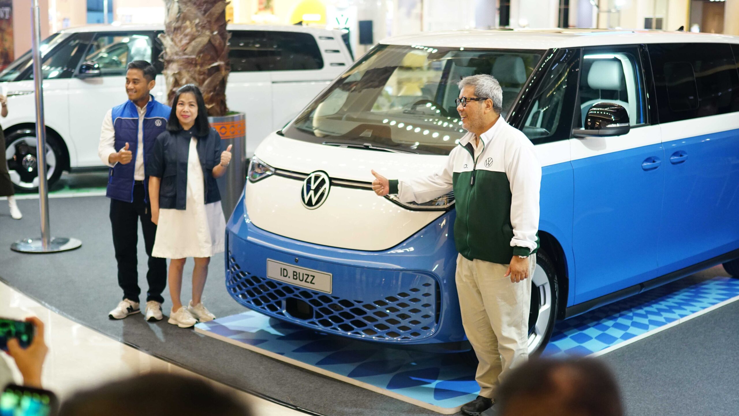 Perwakilan Volkswagen Indonesia dan PT United Indopratama scaled