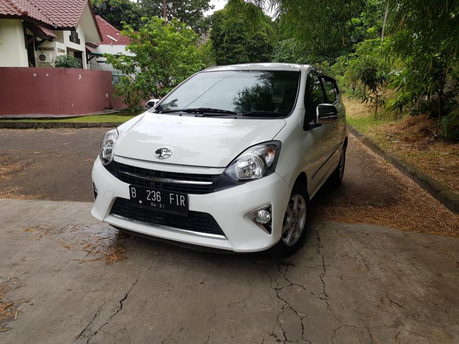 harga mobil bekas di bawah 100 juta Toyota Agya 2014 - Moladin