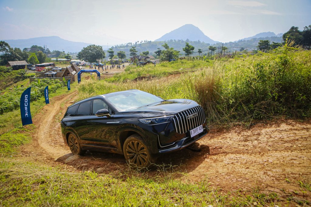 JAECOO J8 AWD Bisa Diandalkan