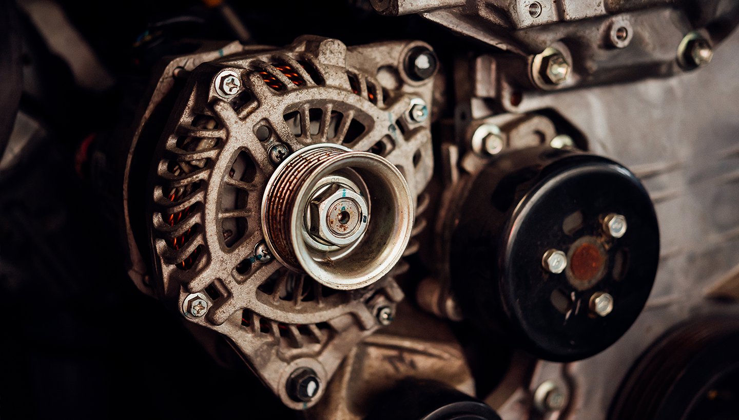 4 Ciri-Ciri Dinamo Starter Mobil Rusak, Penyebab, dan Solusi ciri-ciri dinamo starter mobil rusak - moladin