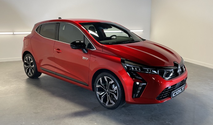 Mungil Tapi Beringas, Ini 5 Mobil Mitsubishi Kecil yang Bikin Jatuh Hati image 25