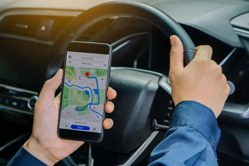 6 Tips Nyetir Mobil Malam Hari yang Perlu Kamu Tahu hal yang harus disiapkan saat nyetir mobil malam hari - moladin