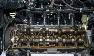 Ini 45 Komponen Mesin Mobil dan Fungsi Pentingnya komponen mesin mobil dalam sistem pelumasan - moladin