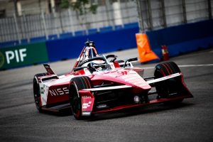 Oliver Rowland Bawa Tim Nissan Formula E Raih Gelar Juara Dunia di Berlin