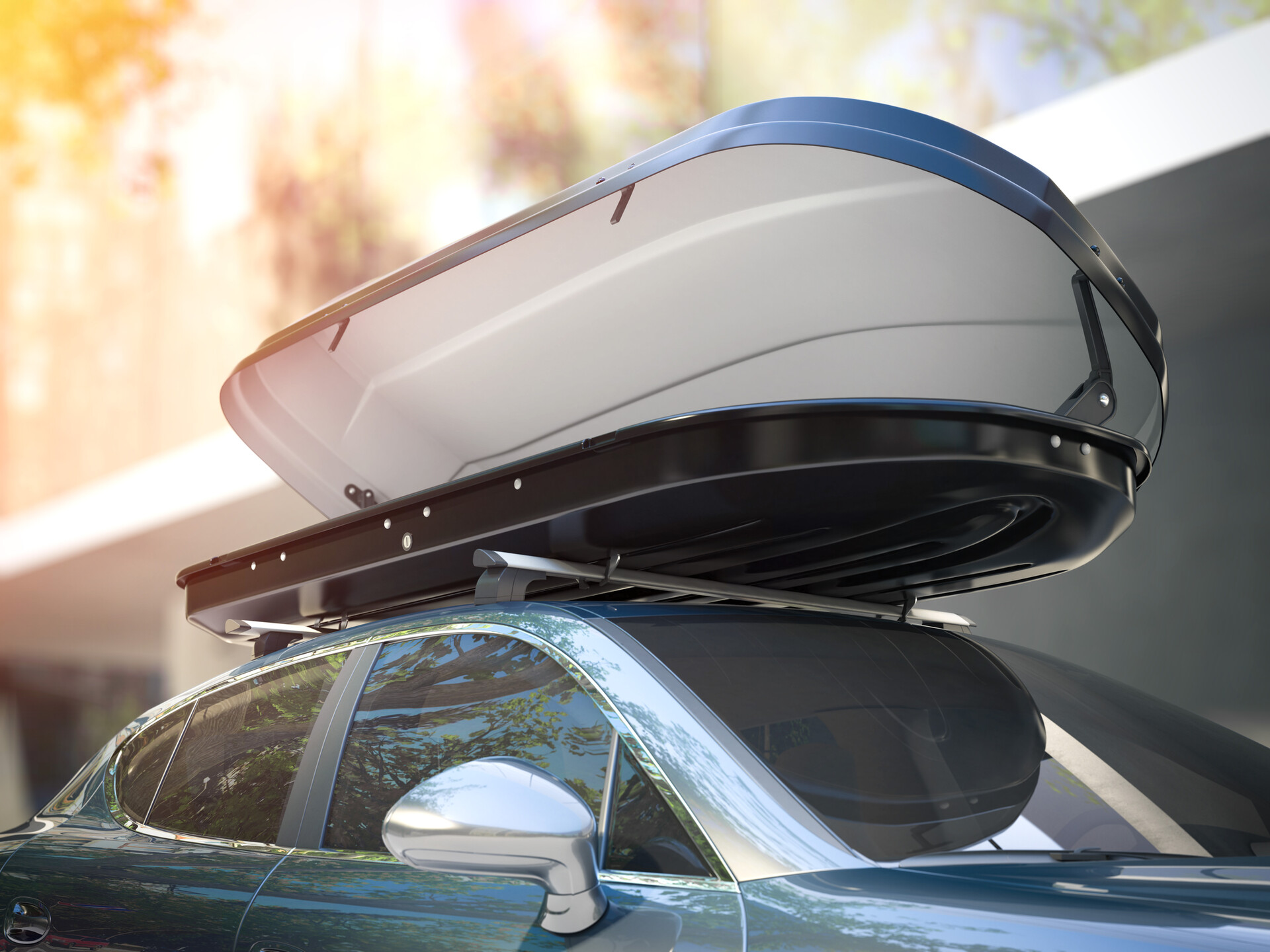 10 Merek Roof Box Mobil Terbaik 2025 dan Tips Memilihnya Tips memilih roof box mobil - moladin