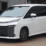 Daftar Harga Toyota Voxy 2022 Bekas 2026, Mobil Sultan Harga Bersahabat - Tuwaga