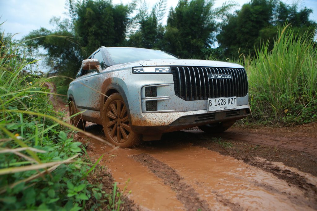 Jaecoo J7 SHS Si Anak Manis Yang Gagah Diajak Blusukan