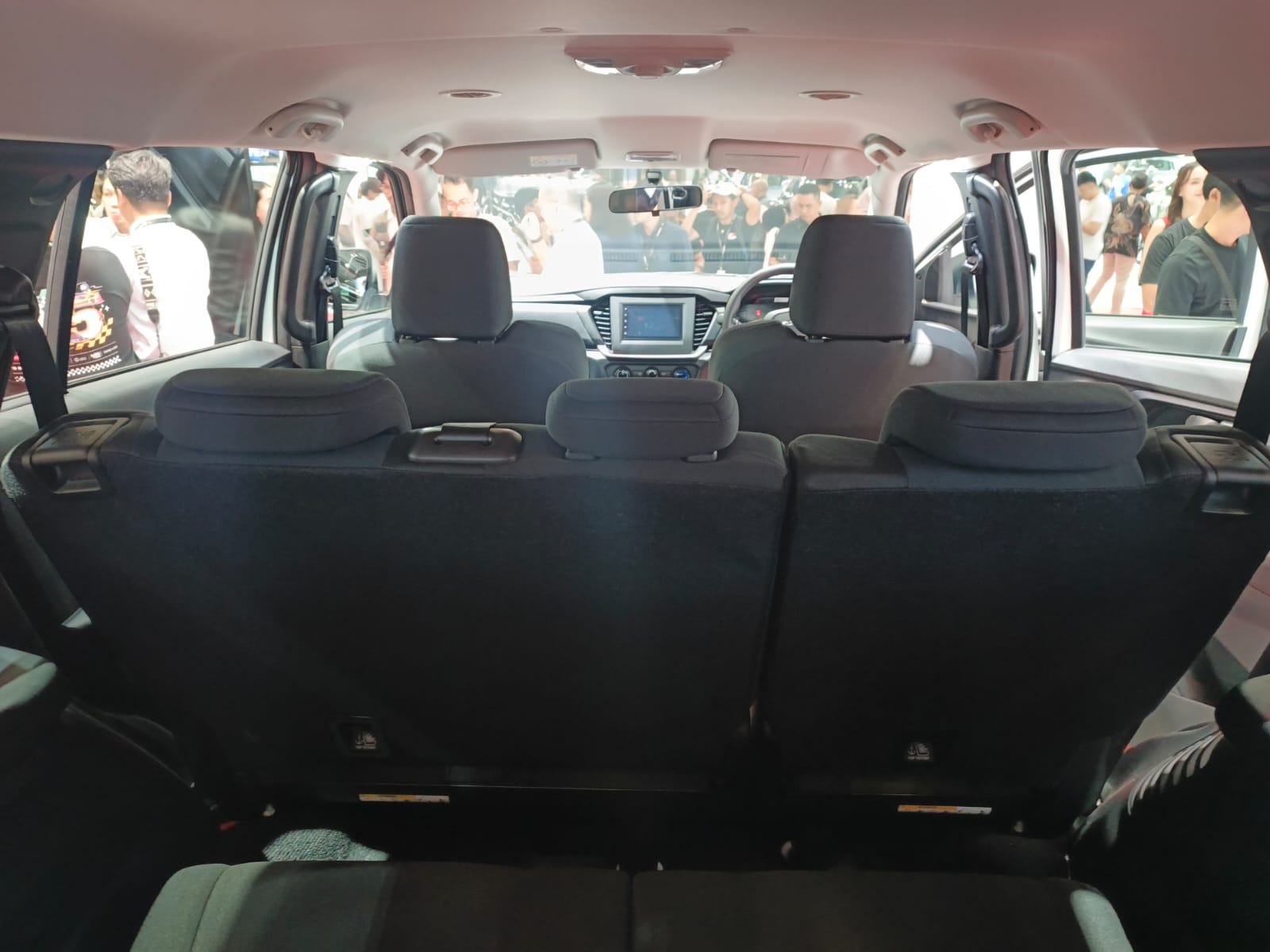 6 isuzu lcv giias 2025