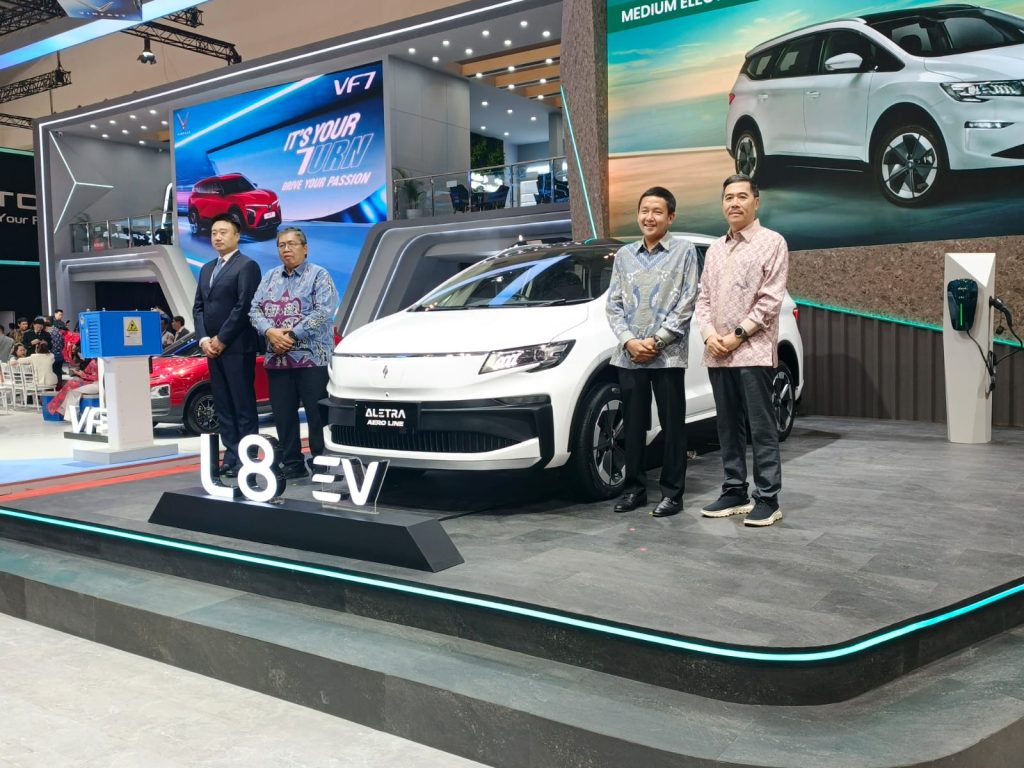 MPV Listrik Aletra L8 8-Seater Meluncur di GIIAS 2025