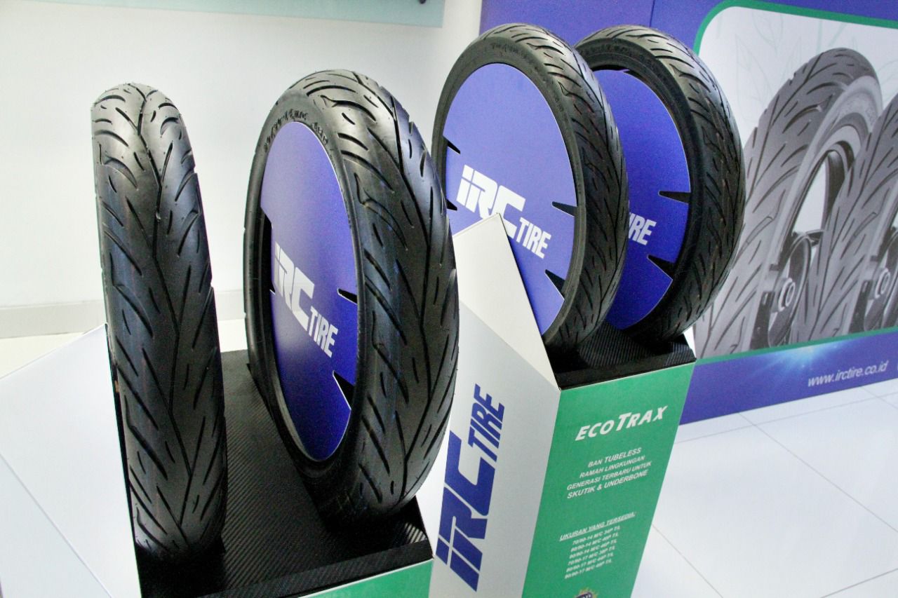IRC merek ban motor tubeless - Moladin