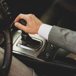 Ini Dia 5 Penyebab Mobil Manual Tidak Bisa Mundur - Tuwaga