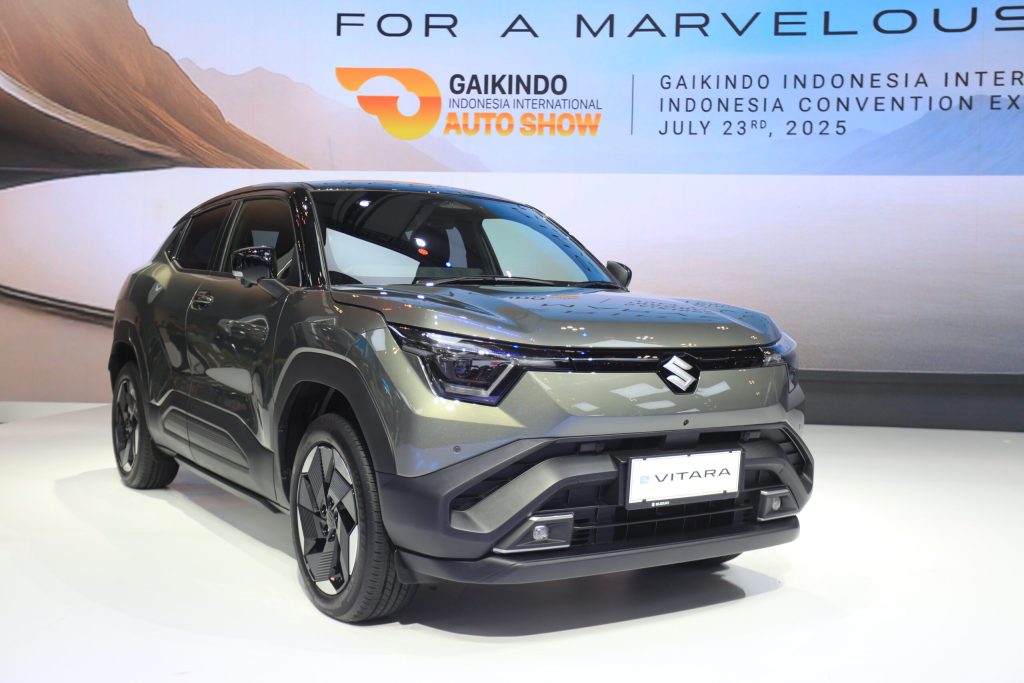 Deret Amunisi Suzuki di 2026 dan Kuda-kuda Hadapi Persaingan Suzuki eVITARA 2 scaled 1