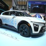 VinFast VF7 Edisi Disney Pamer Model Fantastic 4 dan Lilo & Stitch di GIIAS 2025